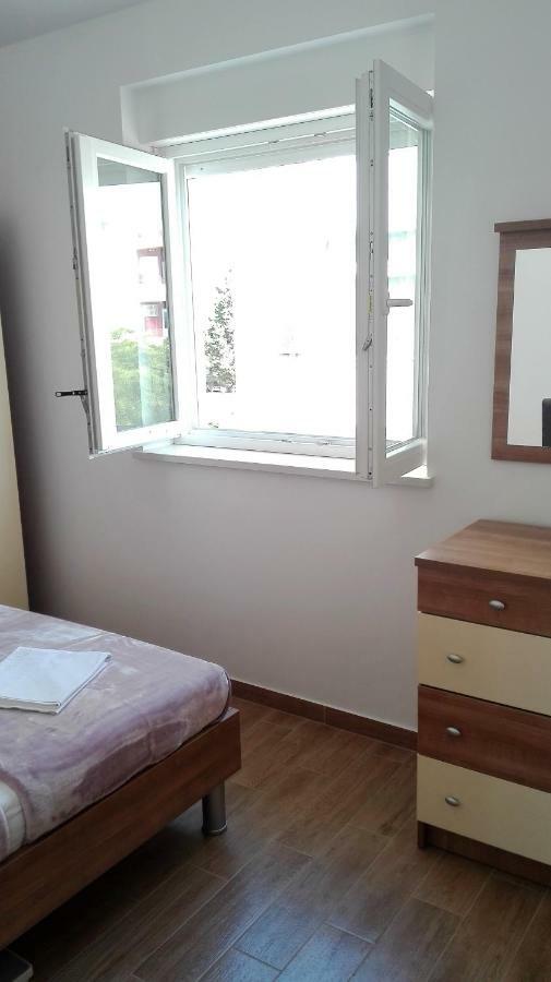 Ferienwohnung Sibenska Oaza Šibenik Exterior foto